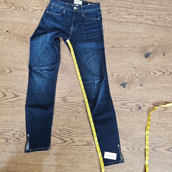 Frame Le High Skinny Jeans - Picture 9 of 9